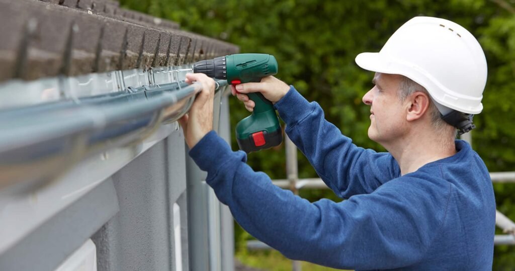 gutter repair specialists in Elkhart IN